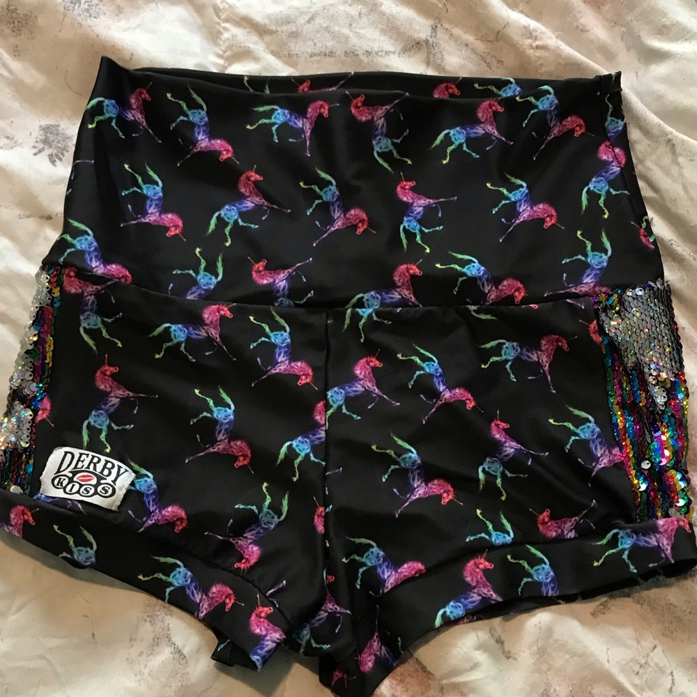 Derby Kiss workout shorts